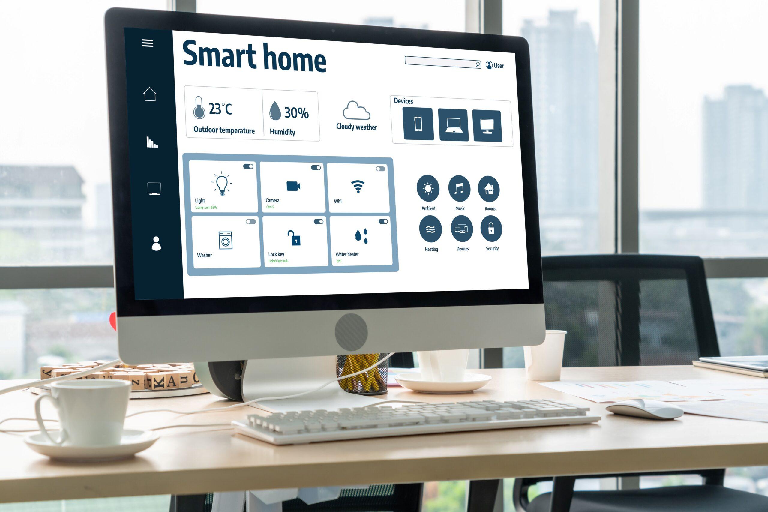 Ein Computer mit einem smart home System wo man direkt alles auf einen Blick sehen kann 